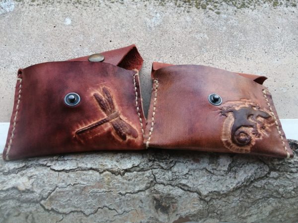 monederos de cuero bichos