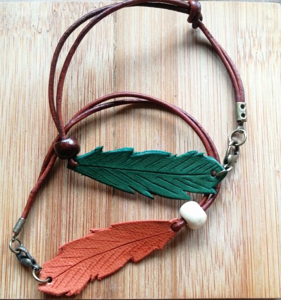 cuero pulseras